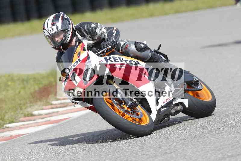 /Archiv-2024/14 25.04.2024 TZ Motorsport Training ADR/Gruppe gruen/7